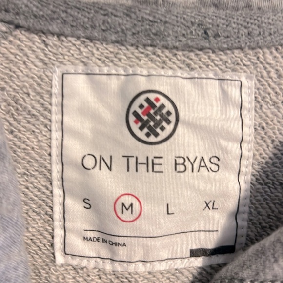 PO: Great
Condition
Hoodie
On the Byas Hoodies for Men. - Picture 5 of 5